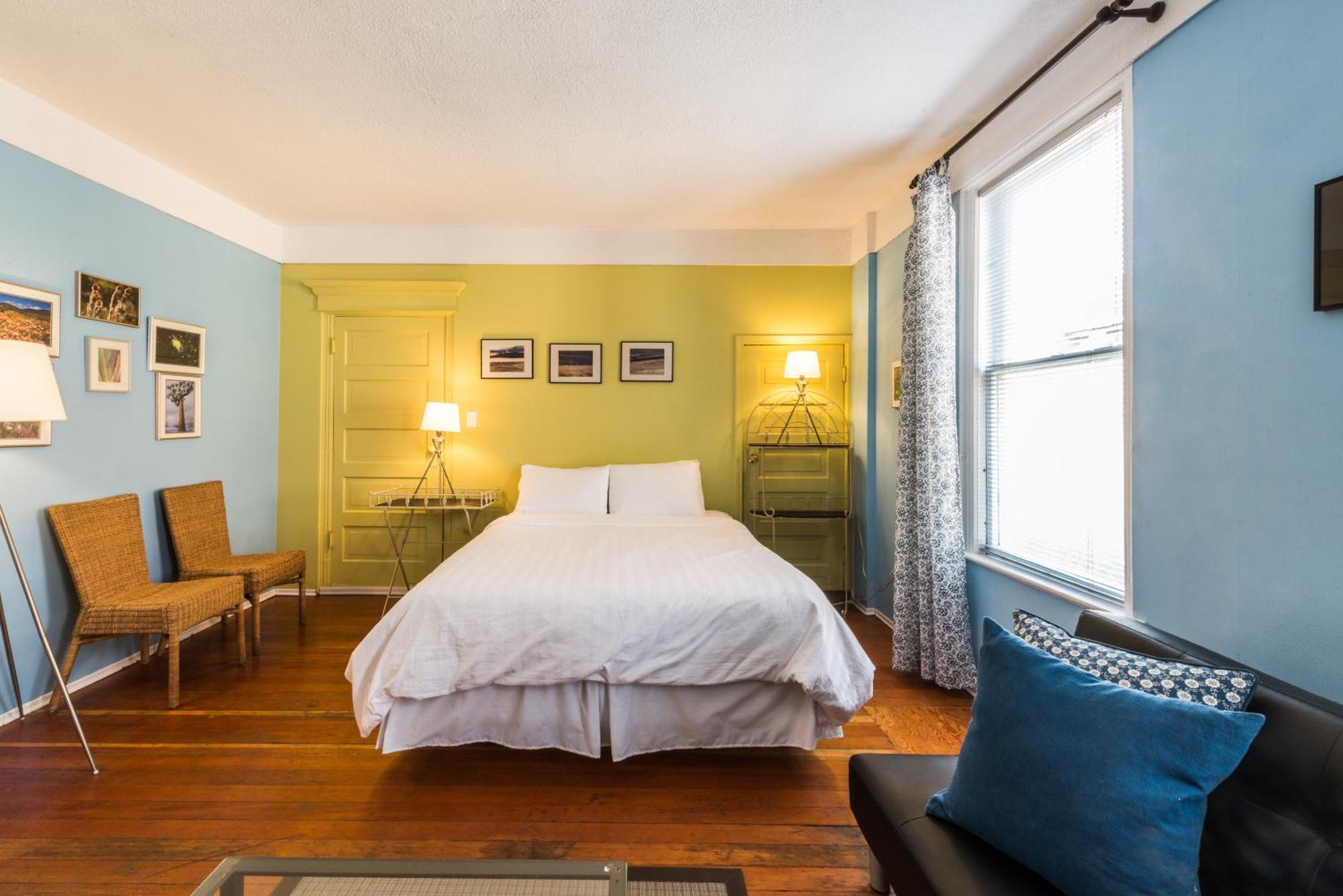 Ocean Island Garden Suites Victoria Rom bilde