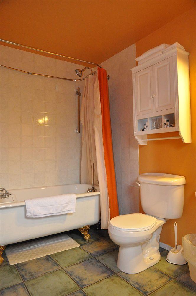 Ocean Island Garden Suites Victoria Eksteriør bilde